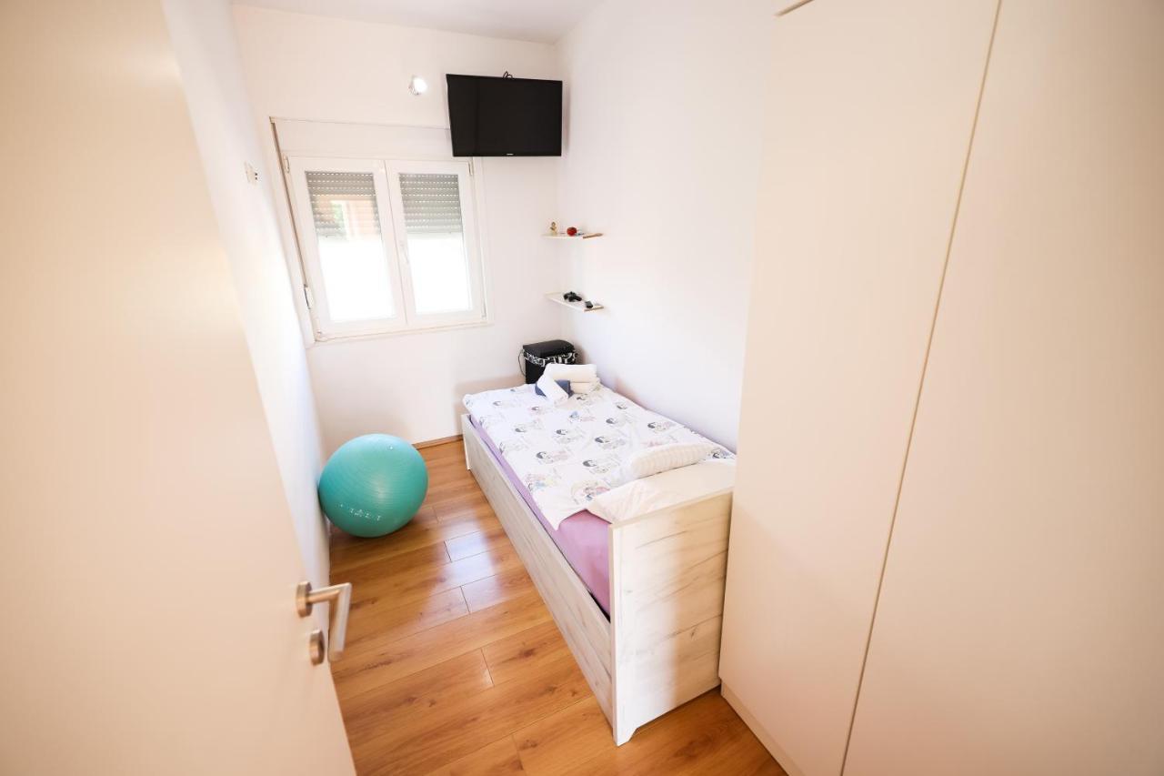 Apartman Heder Zadar Exterior photo